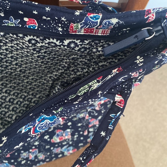 Vera Bradley holiday winter large owl tote bag - Picture 5 of 7